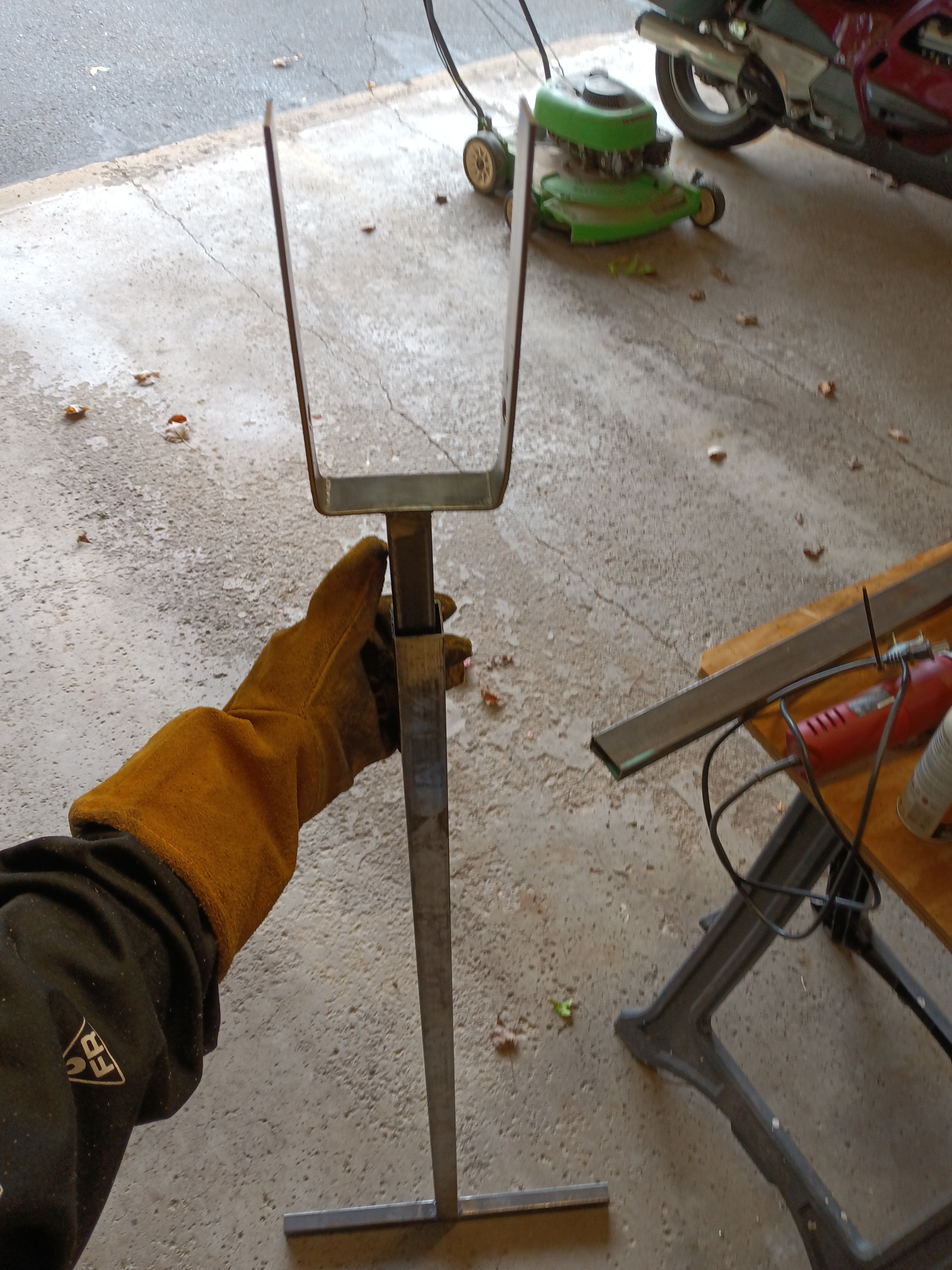 Made a mast crutch for my S2 7.3 | SailNet Community